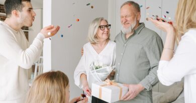 Gift Card Tips for Parents and Kids